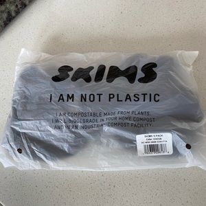 SKIMS 5 PACK FACE MASK COCOA NEVER OPENED